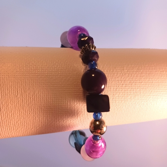 Blue and Purple Bracelet - Picture 2 of 3